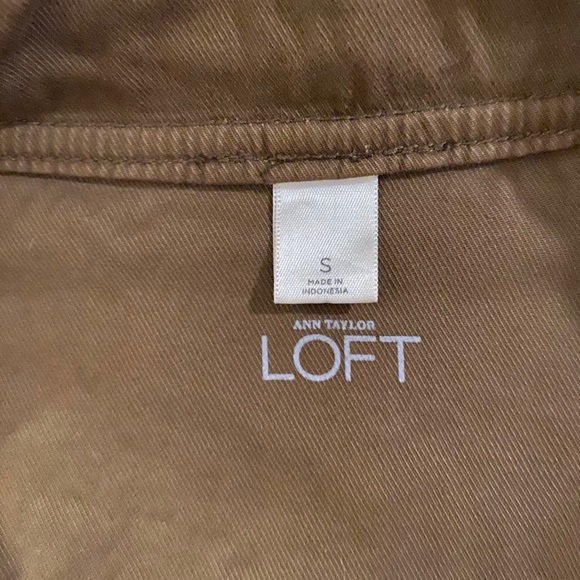 Loft Jacket - Picture 3 of 4